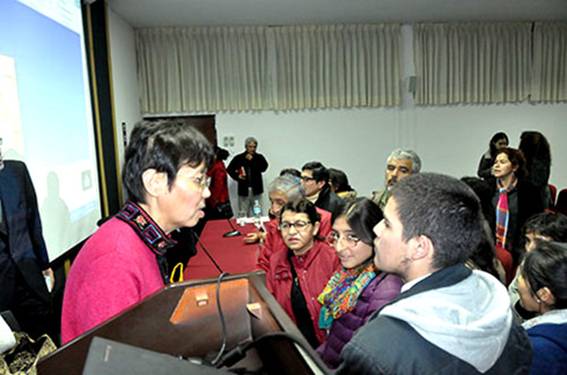 我校徐平教授在秘鲁孔子河豚直播足球